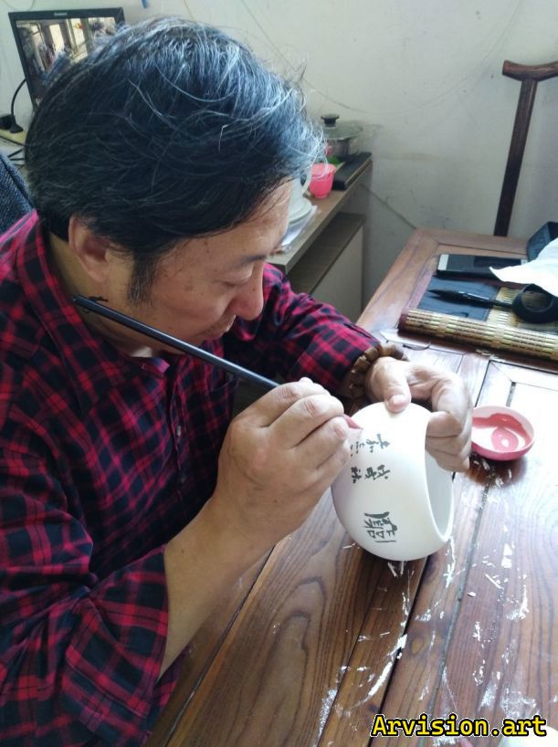 "中国书法家李嘉志生活照5"