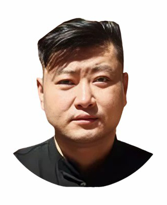 中国河南叶雕艺术家李昊